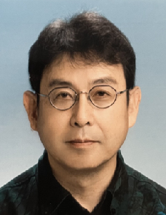 speaker photo